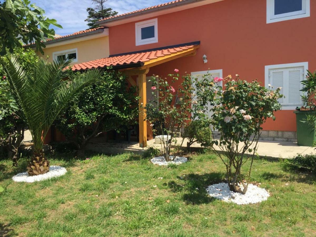 Villa House Ema Barbat na Rabu Exterior foto